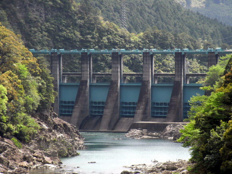 ダム貯水率ゼロ%になるとどうなる？水不足による農業や生活への影響